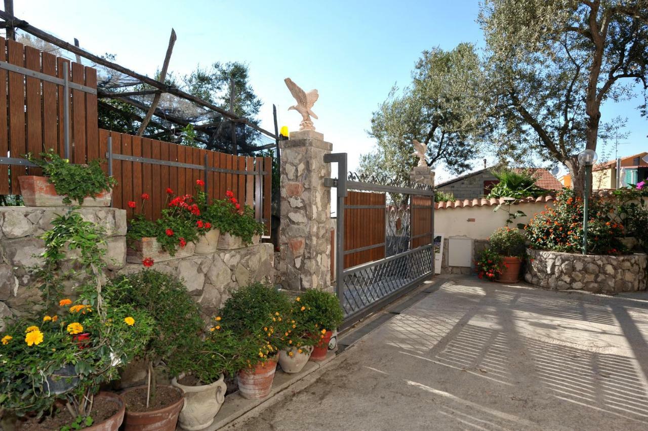 Casa Vacanze Chery ซอร์เรนโต ภายนอก รูปภาพ