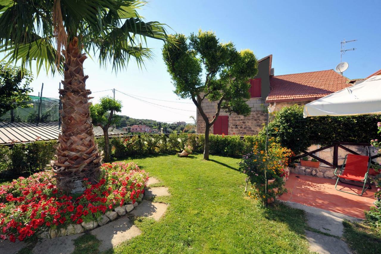 Casa Vacanze Chery ซอร์เรนโต ภายนอก รูปภาพ